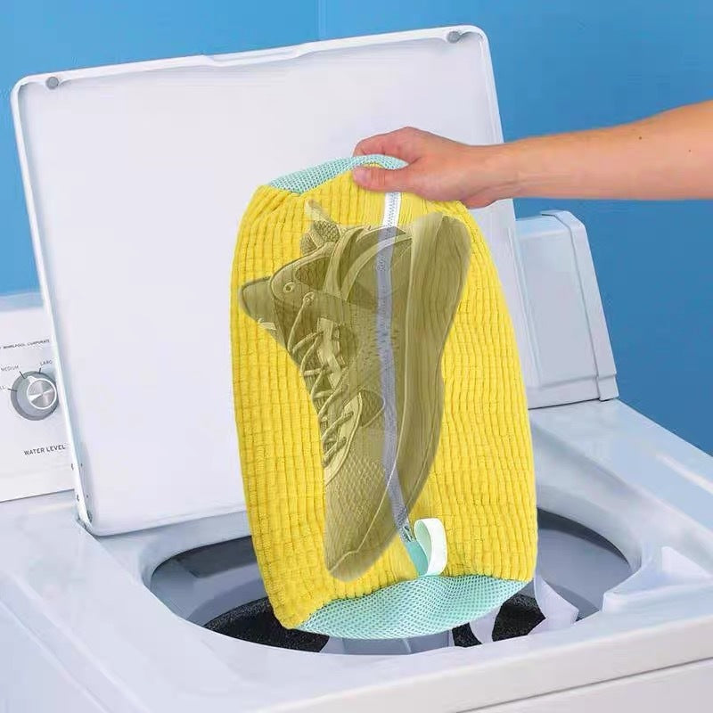 Shoe Wash Bag – All-Around Cleaning, Auto-Lock Zipper, Adjustable Shoe Trees Option for Sneaker Care